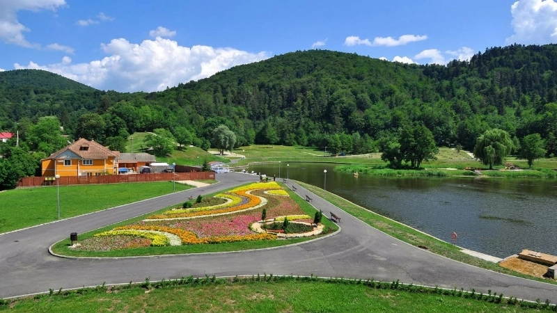 Lacul Noua Brașov